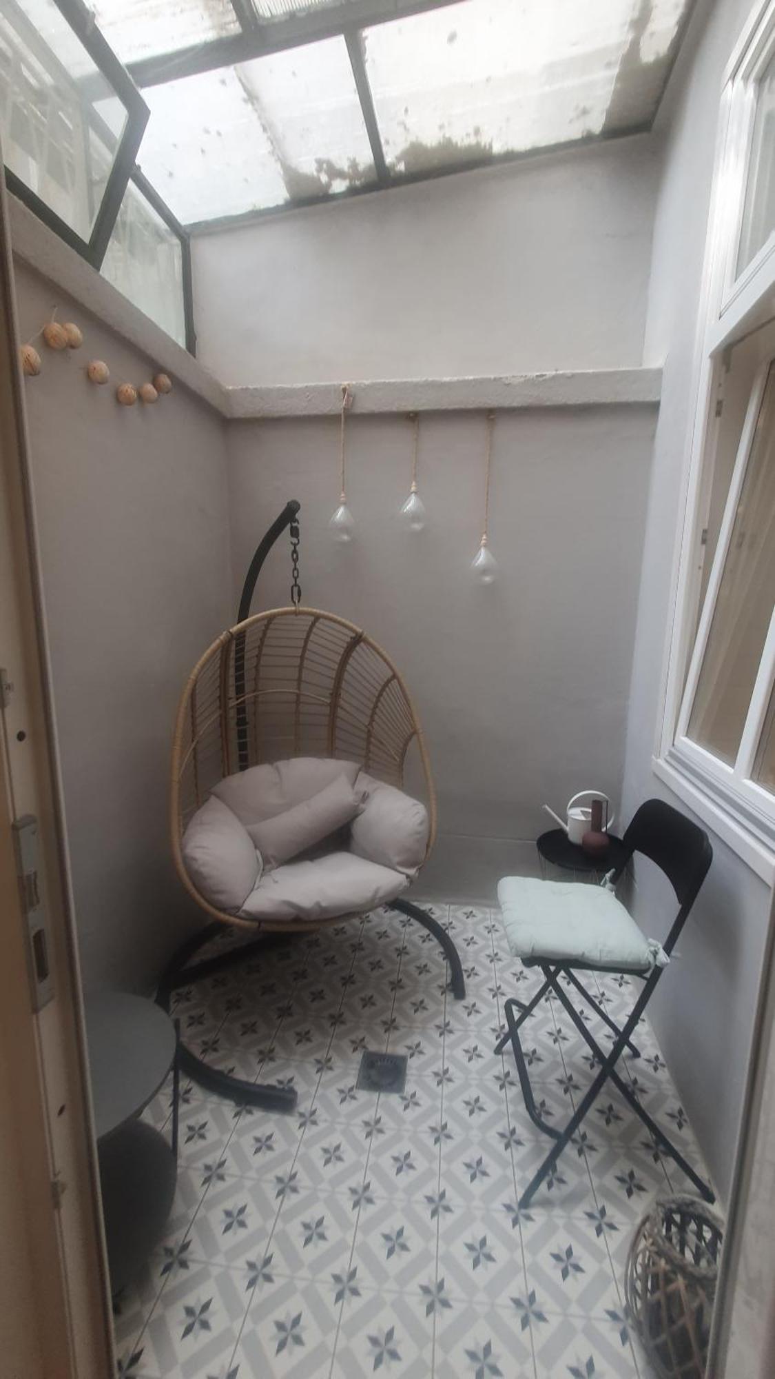 Maria With Little Hang Out Place Apartment Budapest