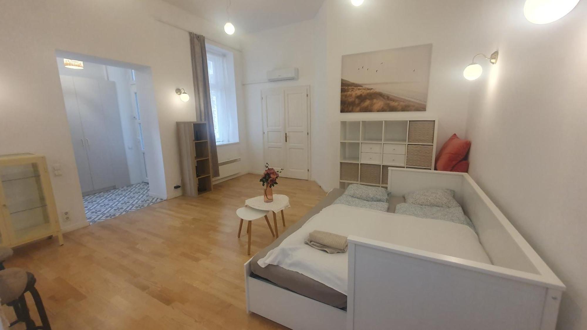 Apartment Maria With Little Hang Out Place
